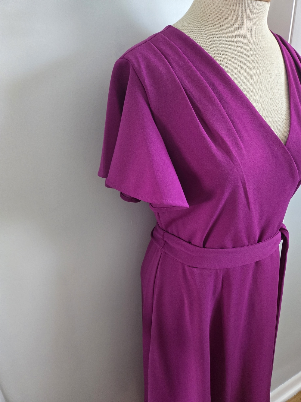 Fuchsia Midi Dress with Belt - Picture 3 of 4